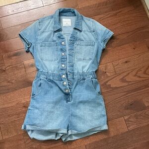 Celebrity Pink Women’s Medium Wash Denim Button-Up Romper